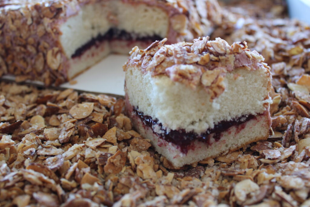 Raspberry Torte
