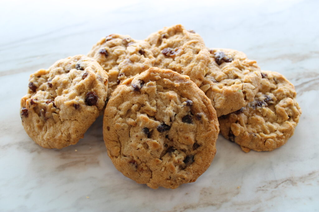 Oatmeal Raisin Cookie - Small