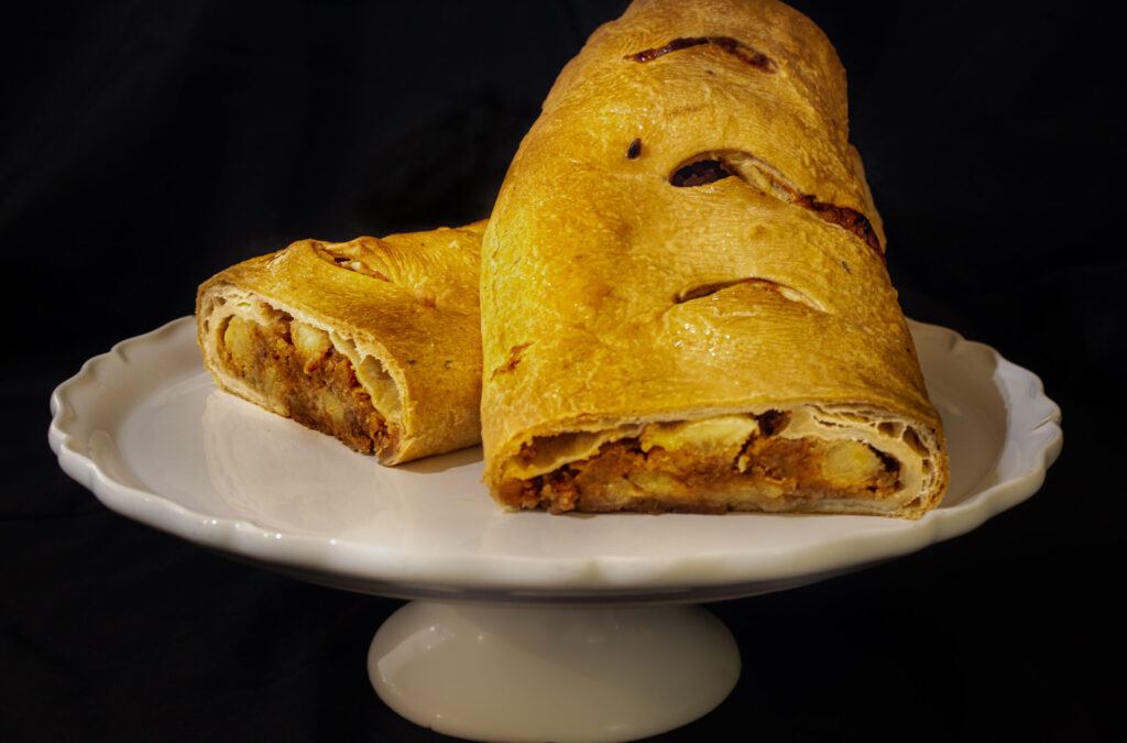 Apple Strudel - Whole