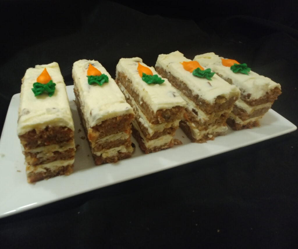 Carrot Cake - Slice